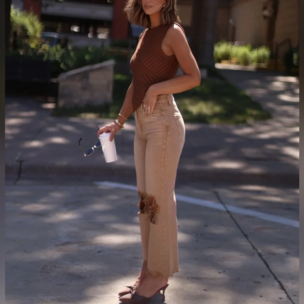 Vervet Leslie High Rise 90's Vintage Crop Flare Jeans Tan Brown Size 28 NEW